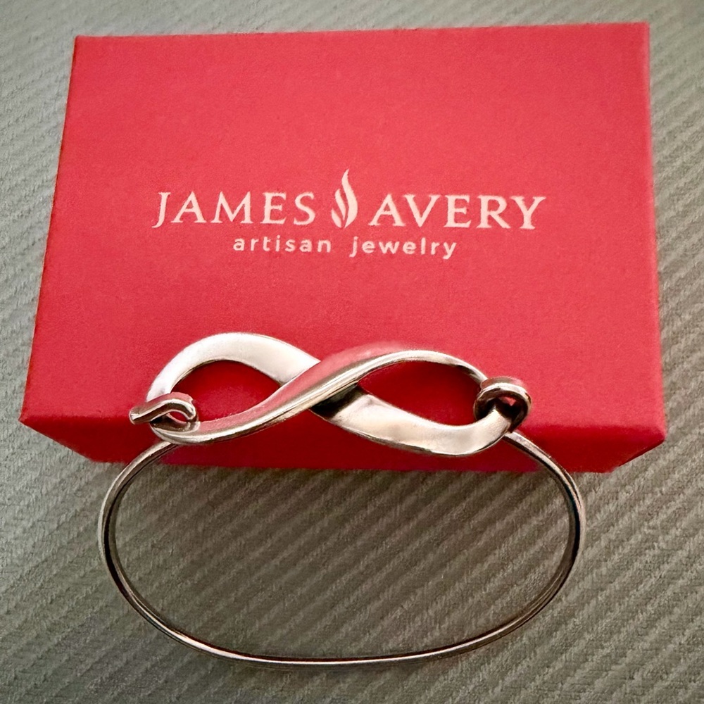 James Avery Retired Infinity Hook-on Bracelet